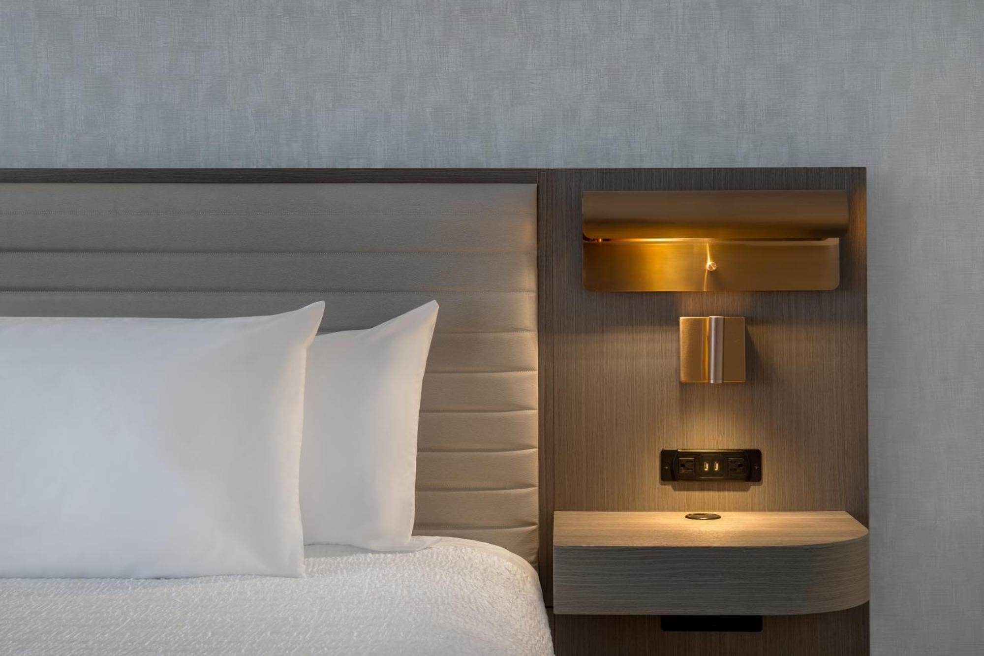 Hampton Inn By Hilton Winnipeg Downtown Ngoại thất bức ảnh