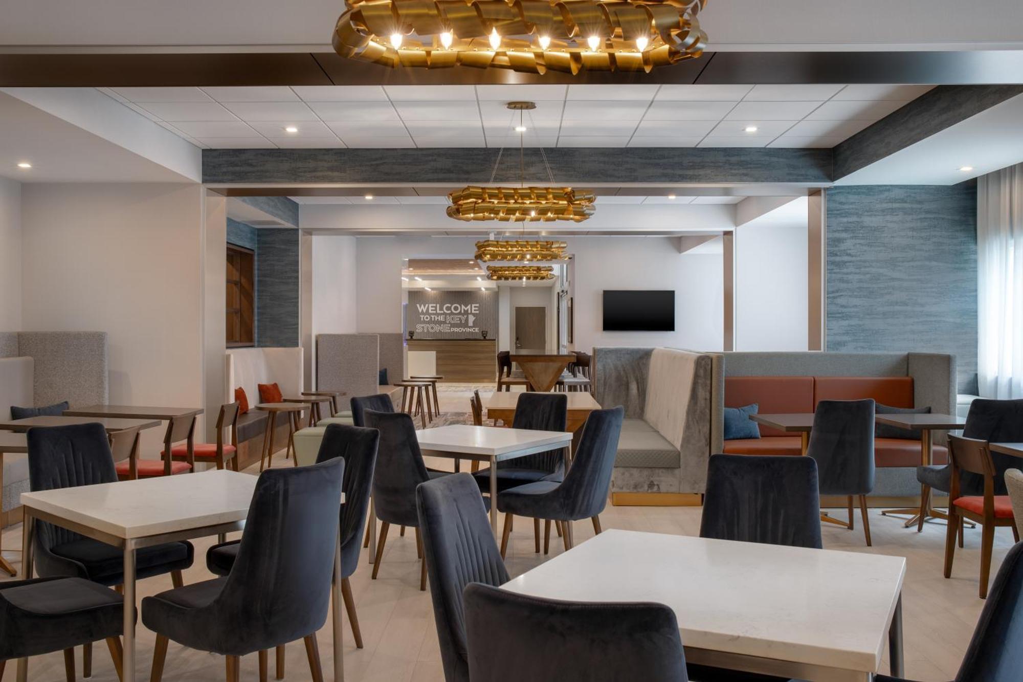 Hampton Inn By Hilton Winnipeg Downtown Ngoại thất bức ảnh