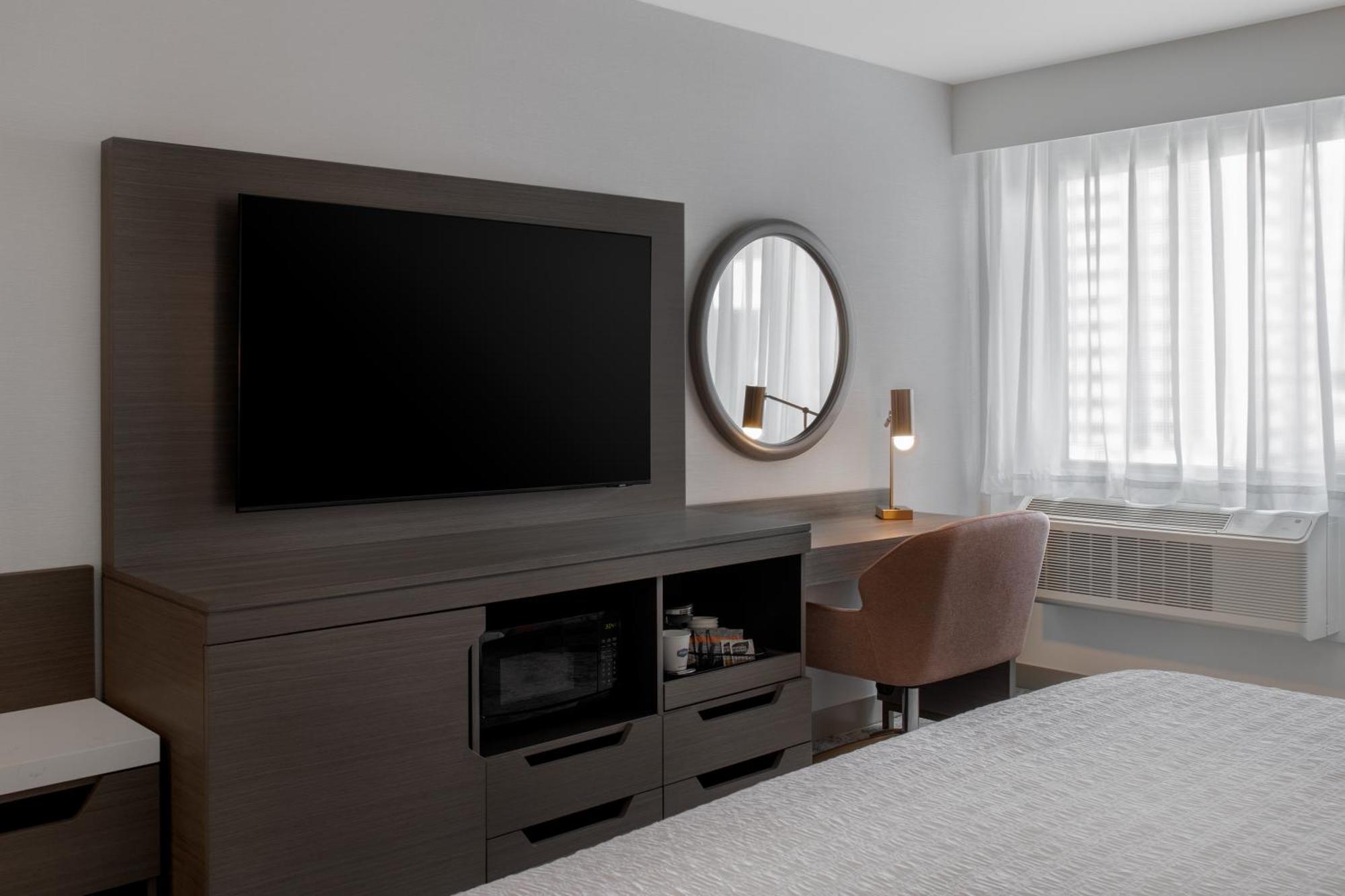 Hampton Inn By Hilton Winnipeg Downtown Ngoại thất bức ảnh