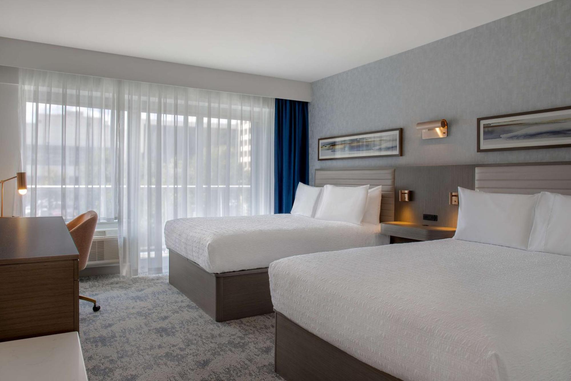 Hampton Inn By Hilton Winnipeg Downtown Ngoại thất bức ảnh
