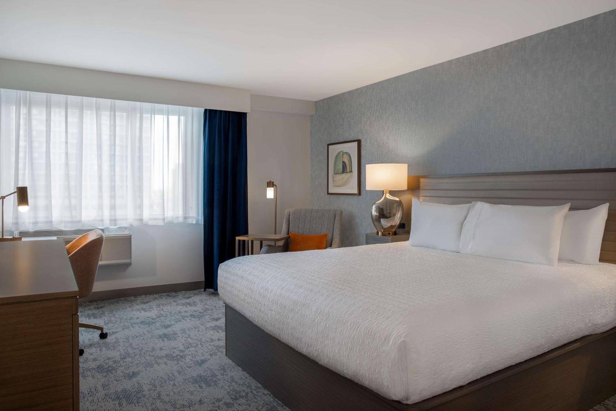 Hampton Inn By Hilton Winnipeg Downtown Ngoại thất bức ảnh